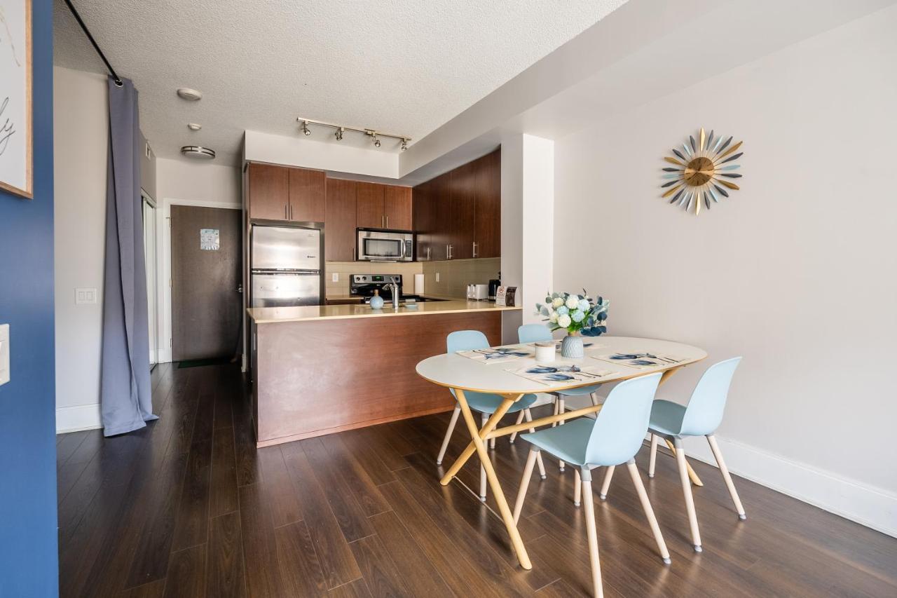 Beautiful Condos In The Heart Of Downtown By Globalstay Toronto Kültér fotó