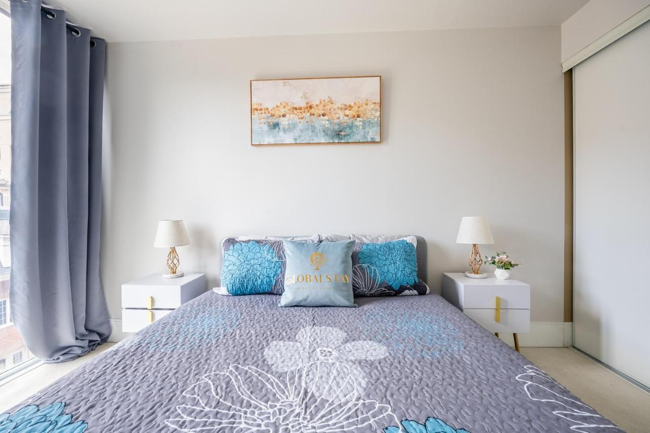 Beautiful Condos In The Heart Of Downtown By Globalstay Toronto Kültér fotó