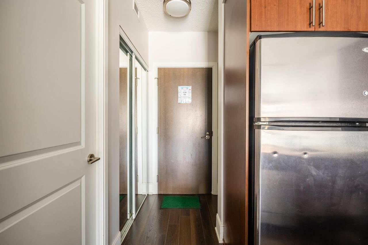 Beautiful Condos In The Heart Of Downtown By Globalstay Toronto Kültér fotó